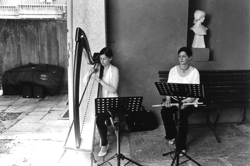 000-Elena-Guarneri-arpa-arpista-mostra-flauto-quadri 000-Elena-Guarneri-arpa-arpista-mostra-flauto-quadri