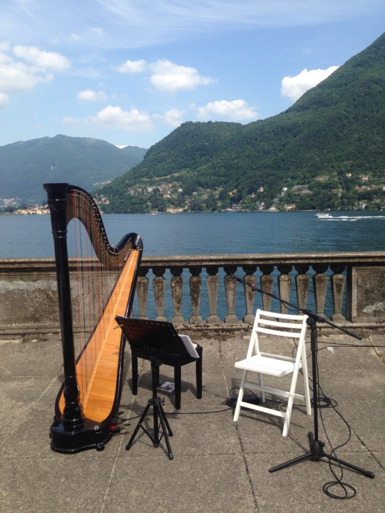 006-Elena-Guarneri-arpa-arpista-matrimonio-lago 006-Elena-Guarneri-arpa-arpista-matrimonio-lago