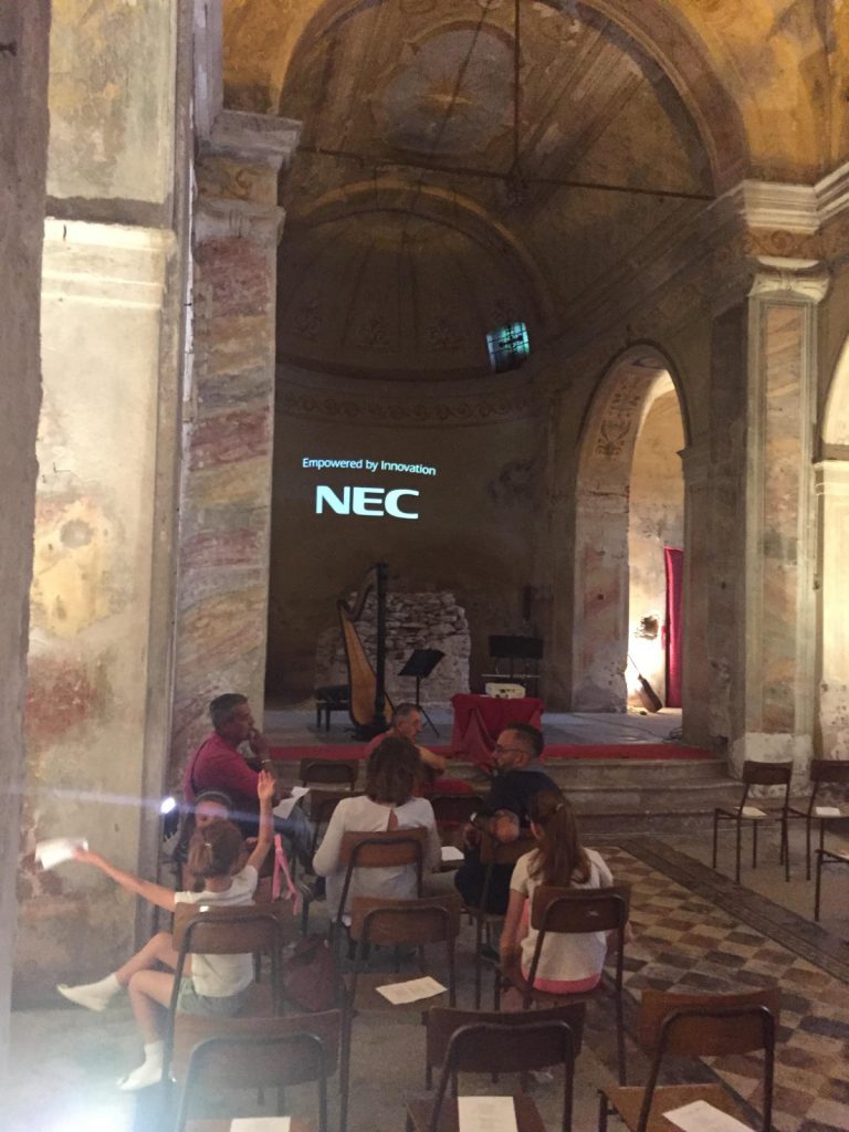 008-Elena-Guarneri-arpa-arpista-concerto-voce 008-Elena-Guarneri-arpa-arpista-concerto-voce