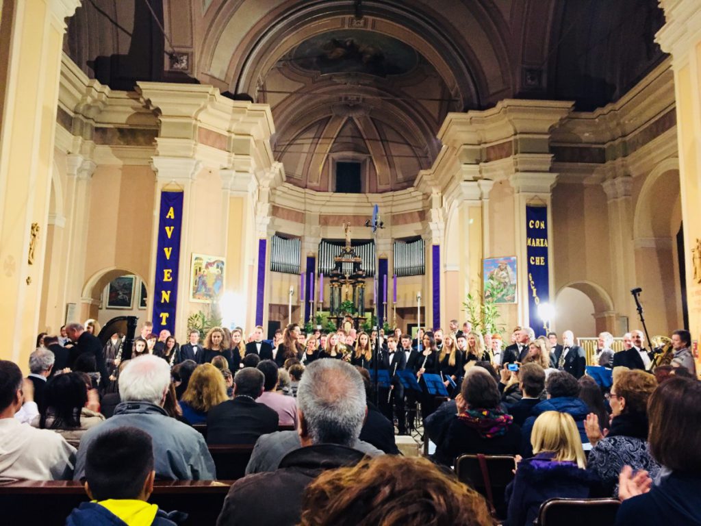 010-Elena-Guarneri-arpa-arpista-concerto-banda 010-Elena-Guarneri-arpa-arpista-concerto-banda