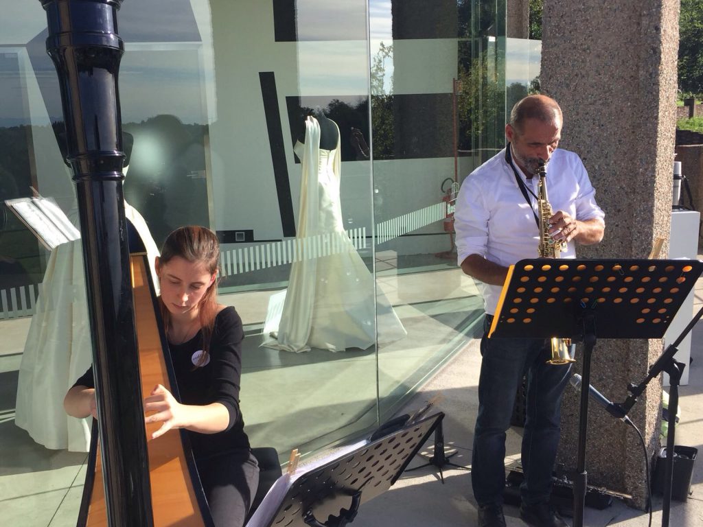 014-Elena-Guarneri-arpa-arpista-matrimonio-sax 014-Elena-Guarneri-arpa-arpista-matrimonio-sax