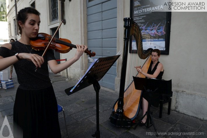 026-Elena-Guarneri-arpa-arpista-design-teatro-omc 026-Elena-Guarneri-arpa-arpista-design-teatro-omc