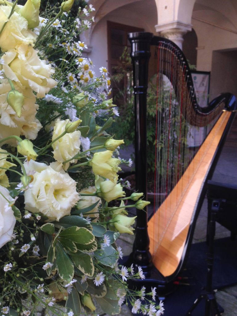 030-Elena-Guarneri-arpa-arpista-ceramica-Perabo-Cerro 030-Elena-Guarneri-arpa-arpista-ceramica-Perabo-Cerro