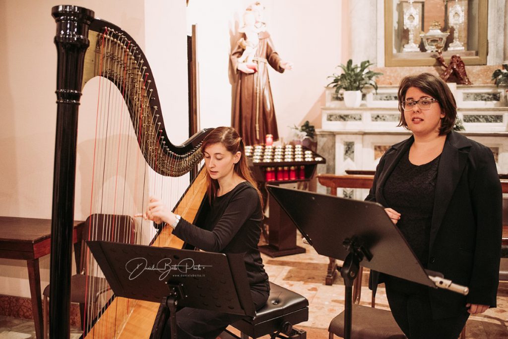 036-Elena-Guarneri-arpa-arpista-voce-matrimonio-chiesa 036-Elena-Guarneri-arpa-arpista-voce-matrimonio-chiesa