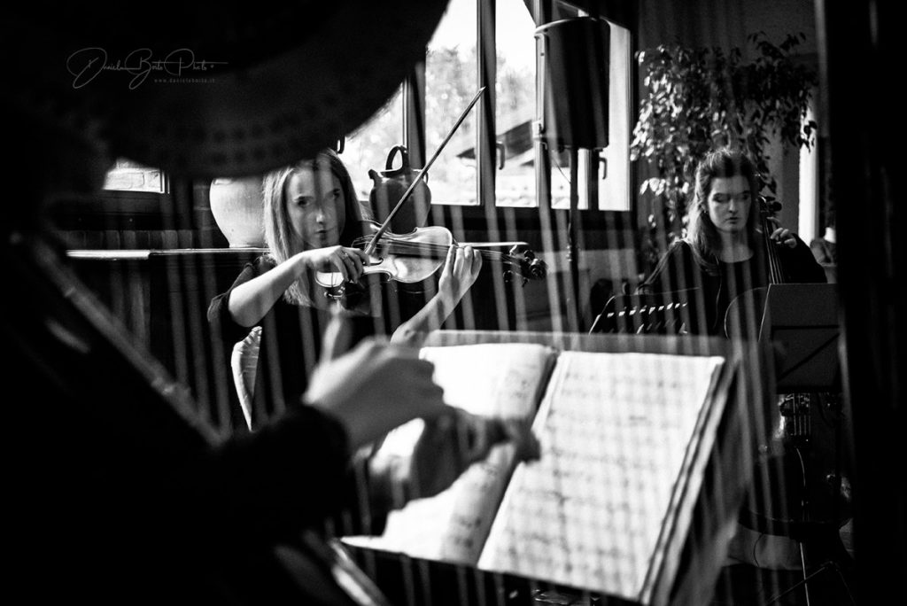 039-Elena-Guarneri-arpa-arpista-violoncello-violino-trio 039-Elena-Guarneri-arpa-arpista-violoncello-violino-trio