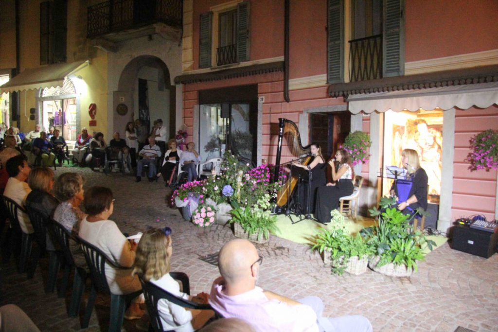 056-Elena-Guarneri-duo-arpa-arpista-flauto-voce 056-Elena-Guarneri-duo-arpa-arpista-flauto-voce